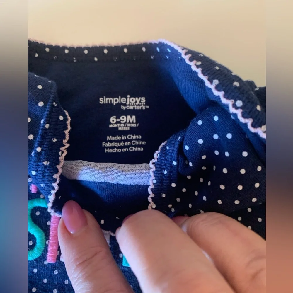Carter’s bundle of 4 infant girl clothing